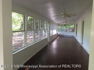 635 Wayne Massie Road Como, MS 38619 - Photo 27 of 31 D12D3D10-049D-410B-A00D-0021C44917FF