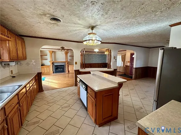 $279,000 | 6405 Anderson Mill Road, Sutherland, VA 23885