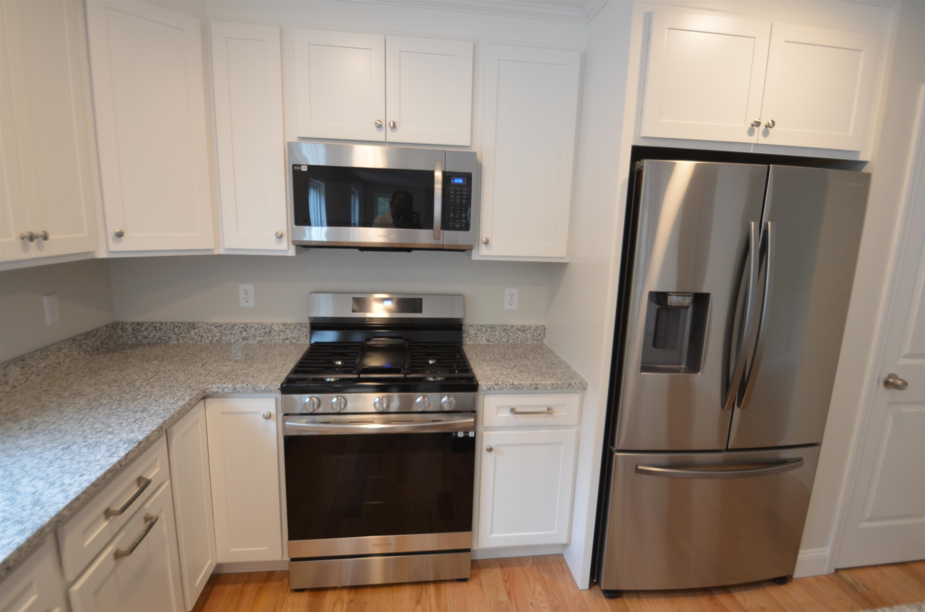 232 Shaker Road Concord, NH 03301 - Photo 6 of 22 Gallery Image 6