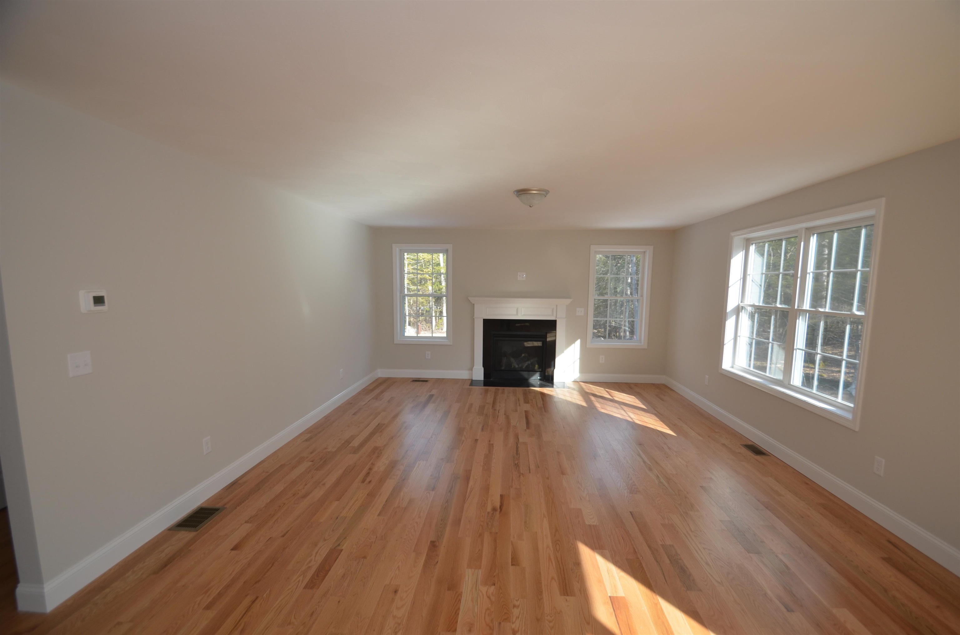 232 Shaker Road Concord, NH 03301 - Photo 8 of 22 Gallery Image 8