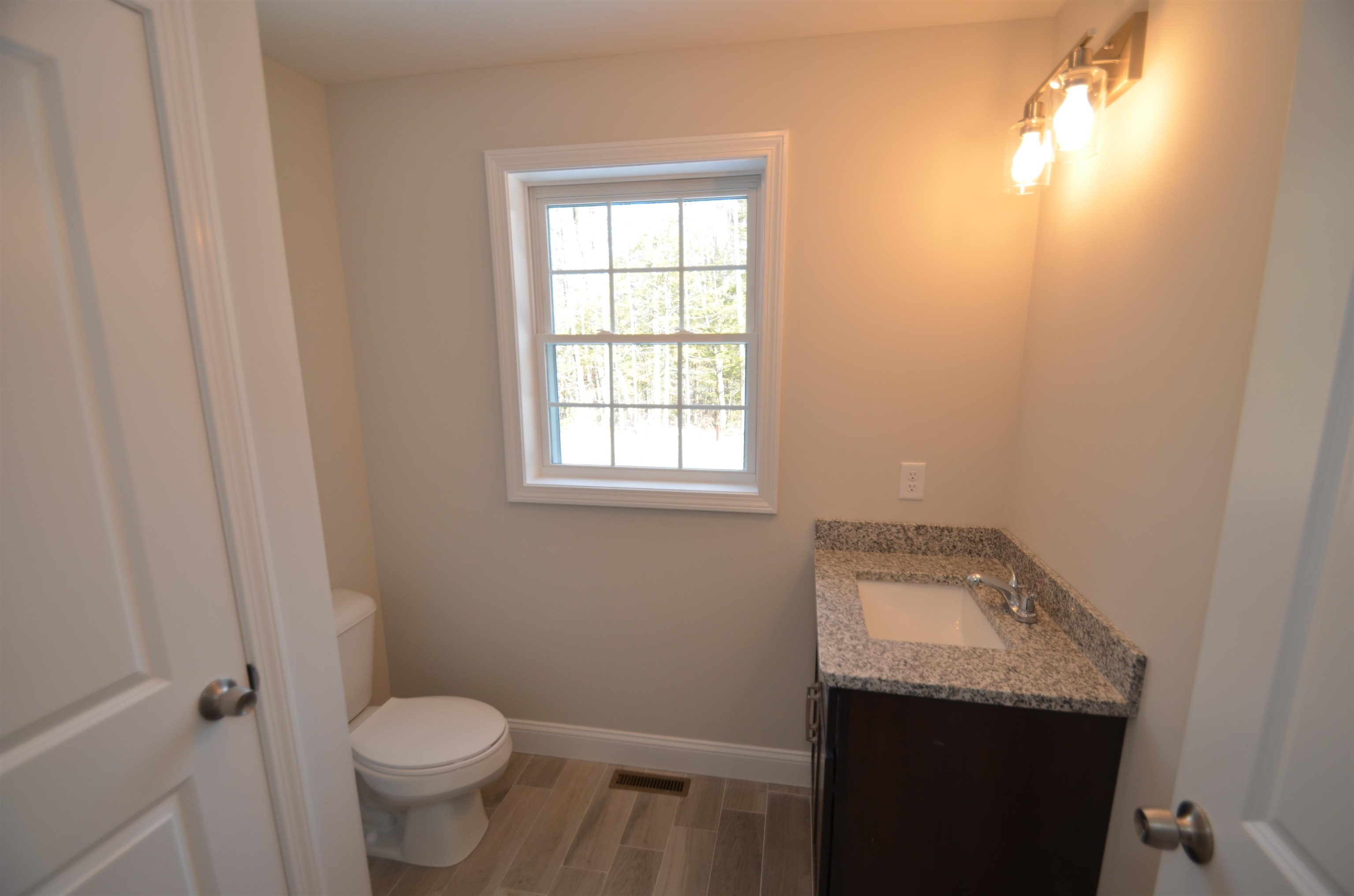 232 Shaker Road Concord, NH 03301 - Photo 9 of 22 Gallery Image 9