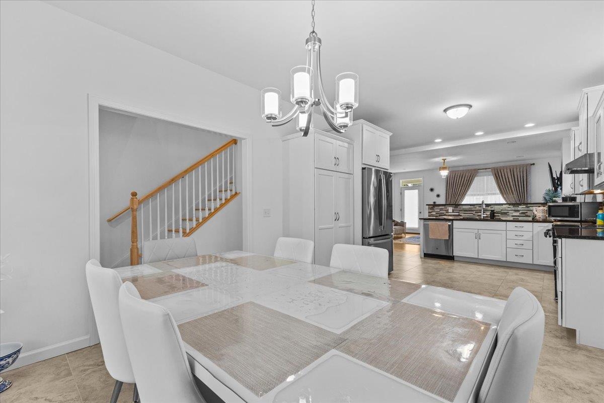 139 Wildlife Loop Colchester, VT 05446 - Photo 14 of 38