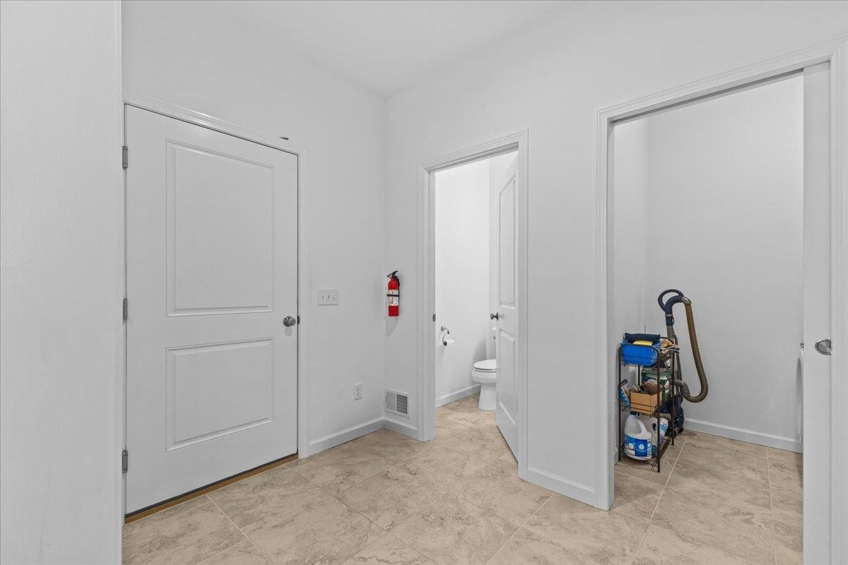 139 Wildlife Loop Colchester, VT 05446 - Photo 15 of 38