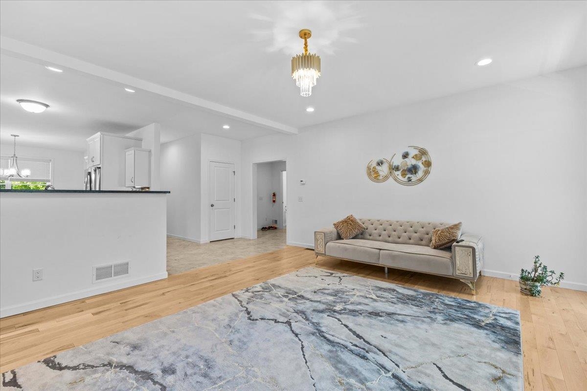 139 Wildlife Loop Colchester, VT 05446 - Photo 7 of 38