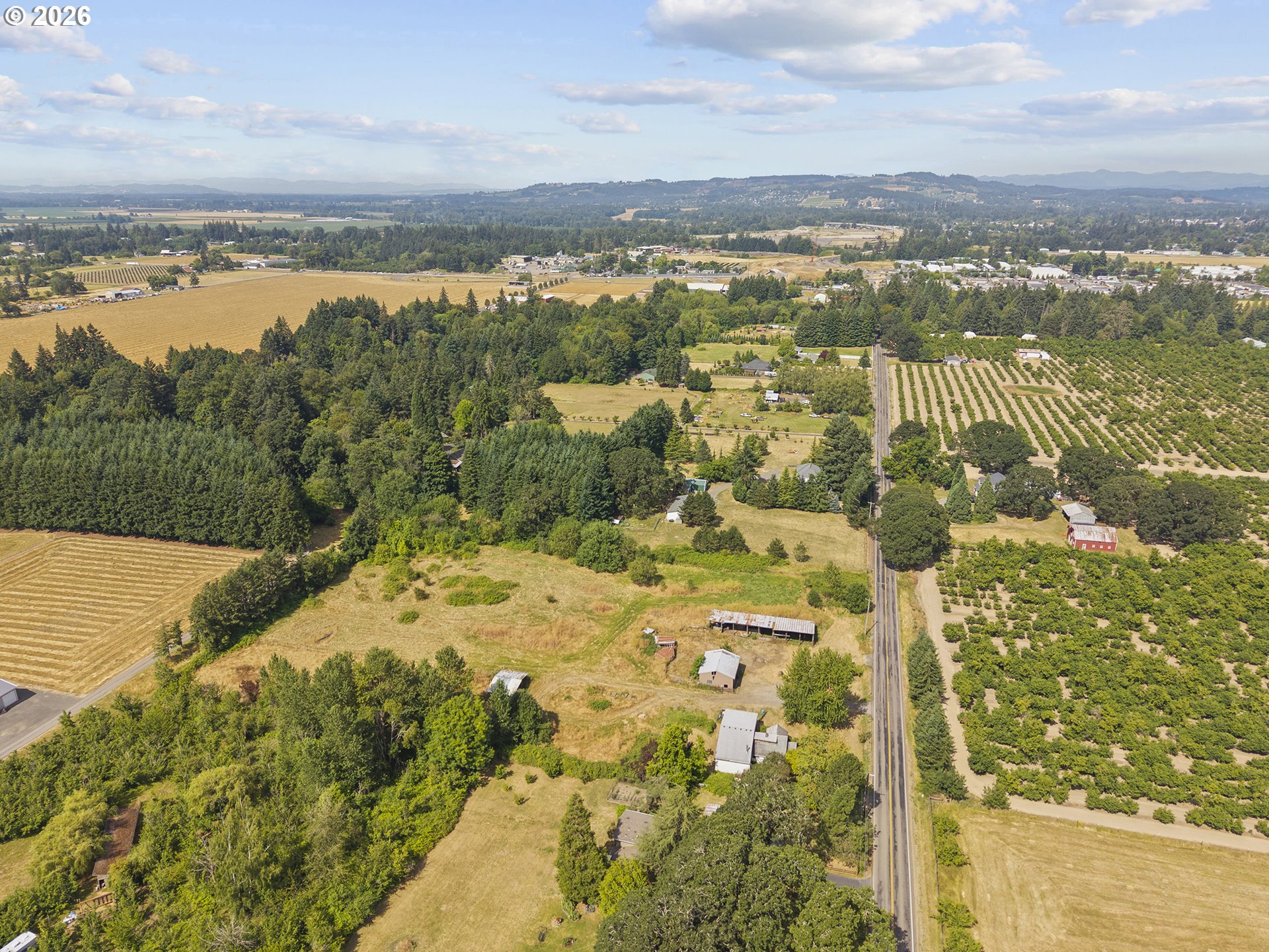 29770 Northeast Wilsonville Road Newberg, OR 97132 - Photo 6 of 45