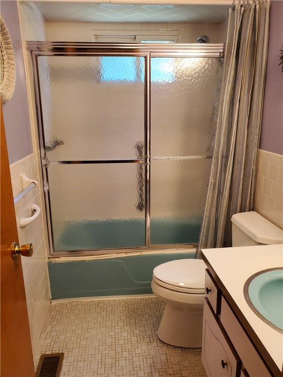 47 Ray Avenue Woonsocket, RI 02895 - Photo 12 of 36 Gallery Image 12