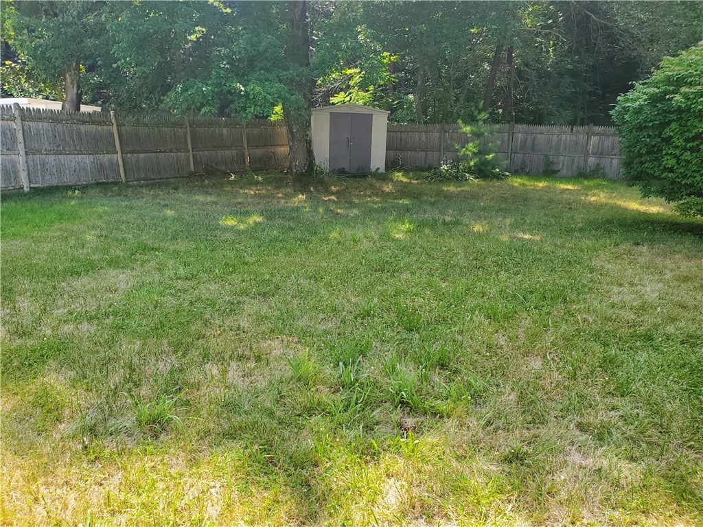 47 Ray Avenue Woonsocket, RI 02895 - Photo 5 of 36 Gallery Image 5