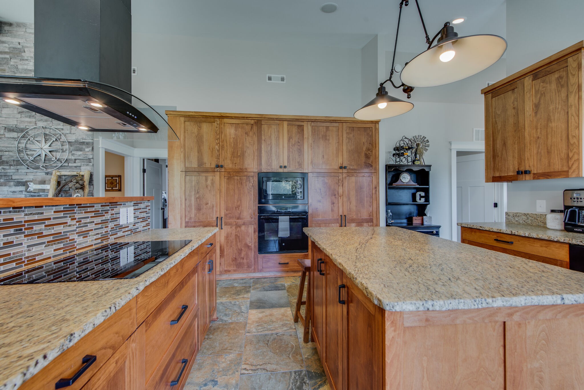 5062 Cathey Ridge Road Manchester, TN 37355 - Photo 11 of 47 a kitchen with stainless steel appliances granite countertop a sink stove and refrigerator