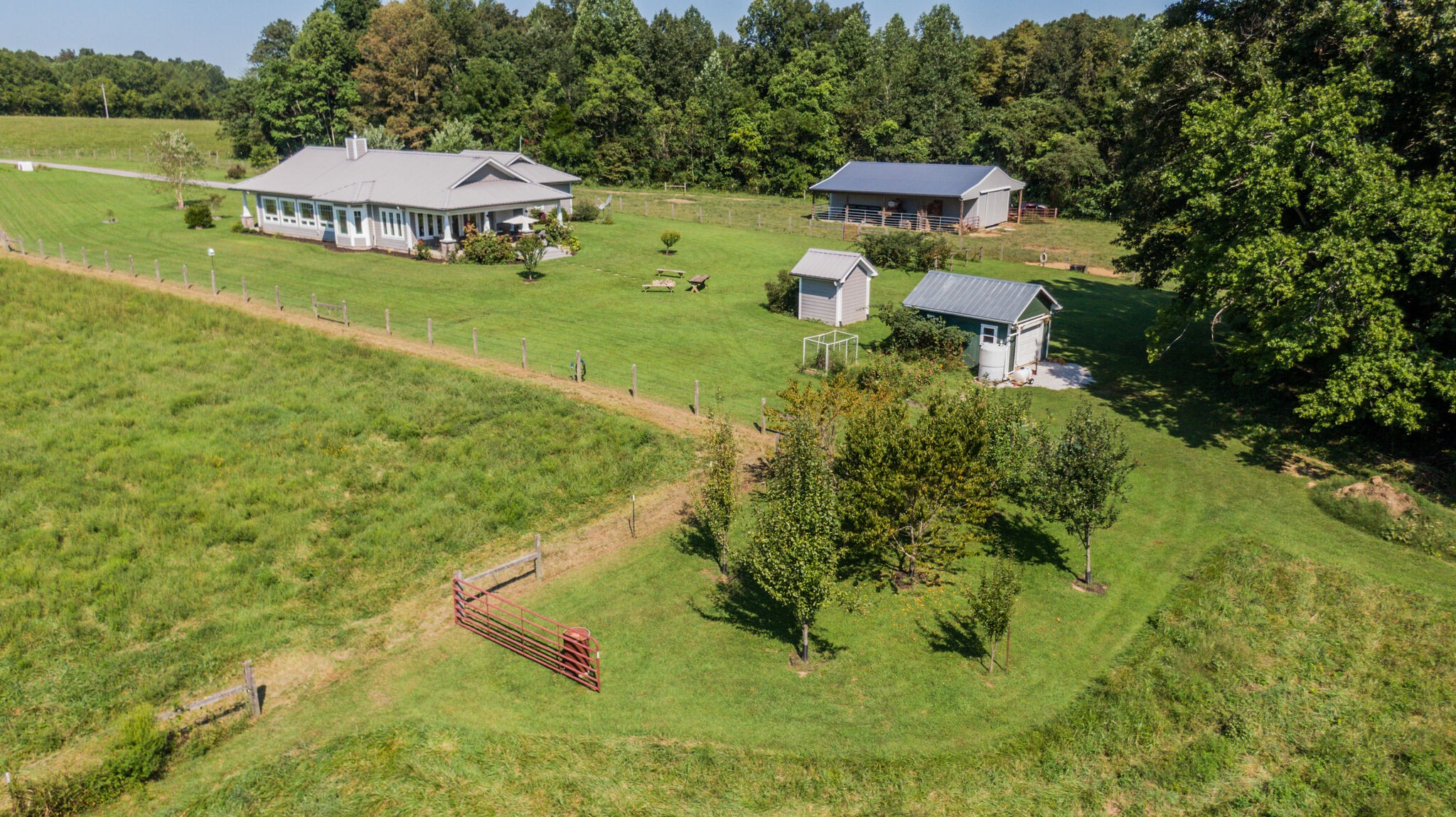 5062 Cathey Ridge Road Manchester, TN 37355 - Photo 44 of 47 a view of a garden with an outdoor space