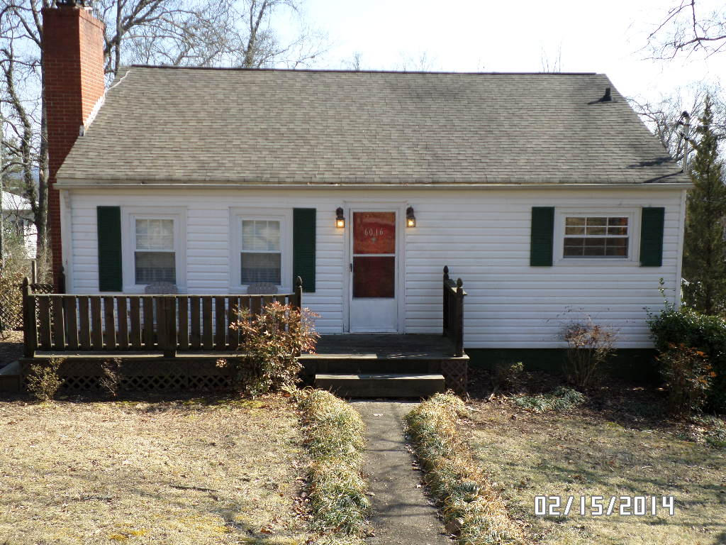 6016 Ridgewood Road Knoxville, TN 37918 - Photo 1 of 14 Front