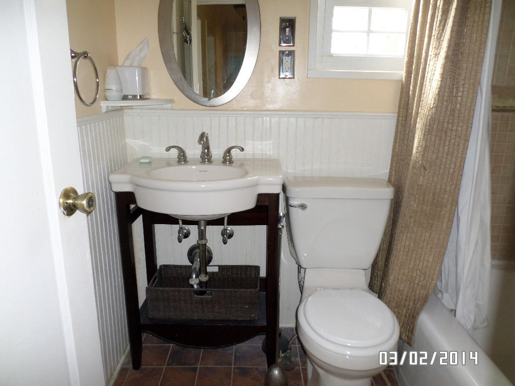 6016 Ridgewood Road Knoxville, TN 37918 - Photo 11 of 14 Updated Bath