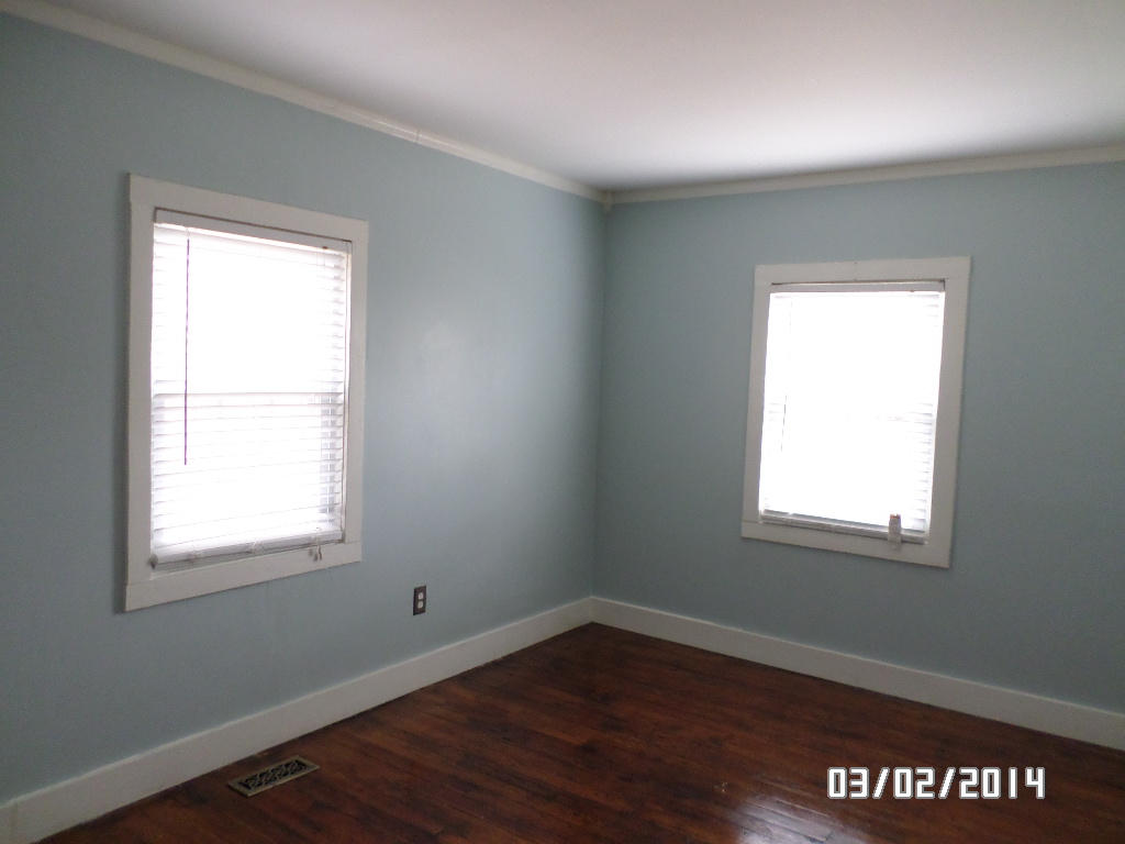 6016 Ridgewood Road Knoxville, TN 37918 - Photo 7 of 14 Bed 1