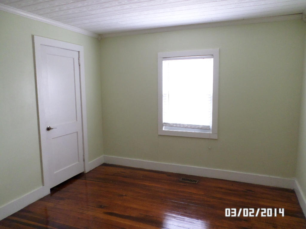 6016 Ridgewood Road Knoxville, TN 37918 - Photo 8 of 14 Bed 2