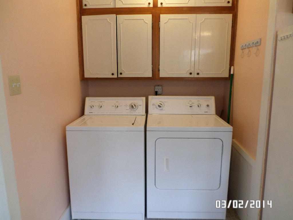 6016 Ridgewood Road Knoxville, TN 37918 - Photo 10 of 14 laundry