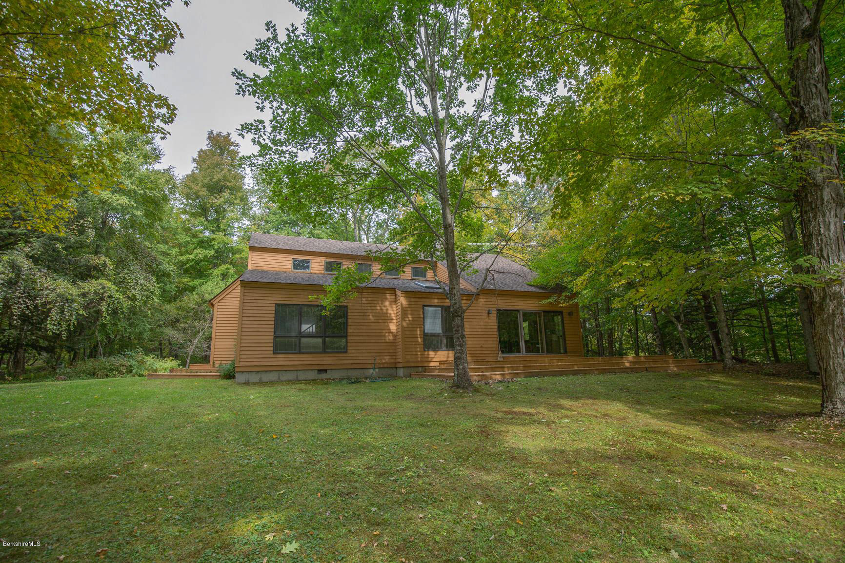 19 Corashire Road Monterey, MA 01245 - Photo 1 of 34 Front
