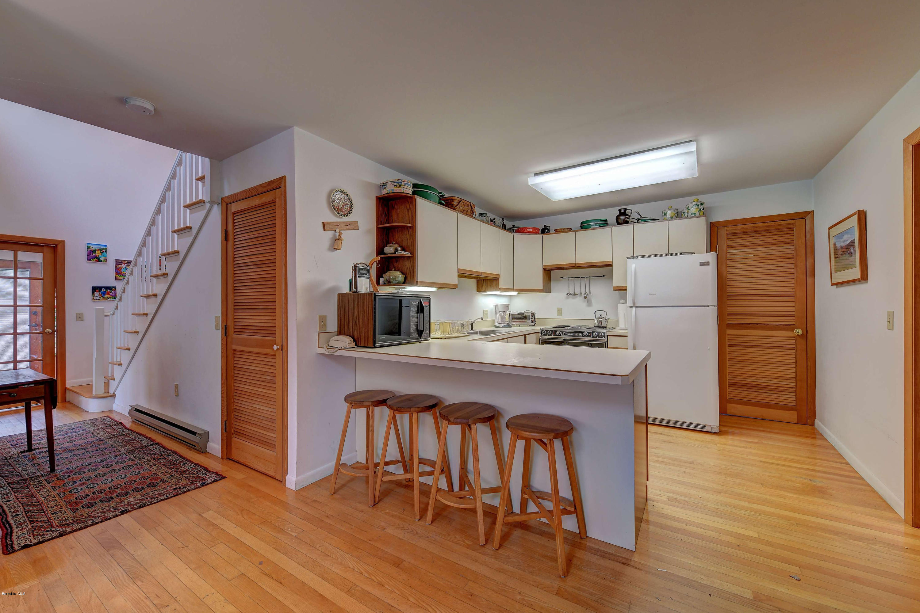 19 Corashire Road Monterey, MA 01245 - Photo 12 of 34 12-Kitchen
