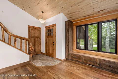 $2,390,000 | 1905 Beaver Drive, Alta, WY 83414
