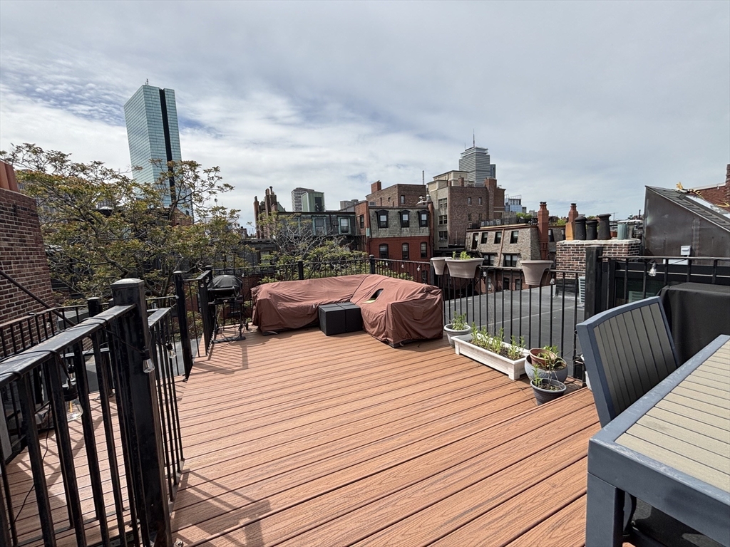241 Beacon Street, Unit 5 Boston, MA 02116 - Photo 26 of 27
