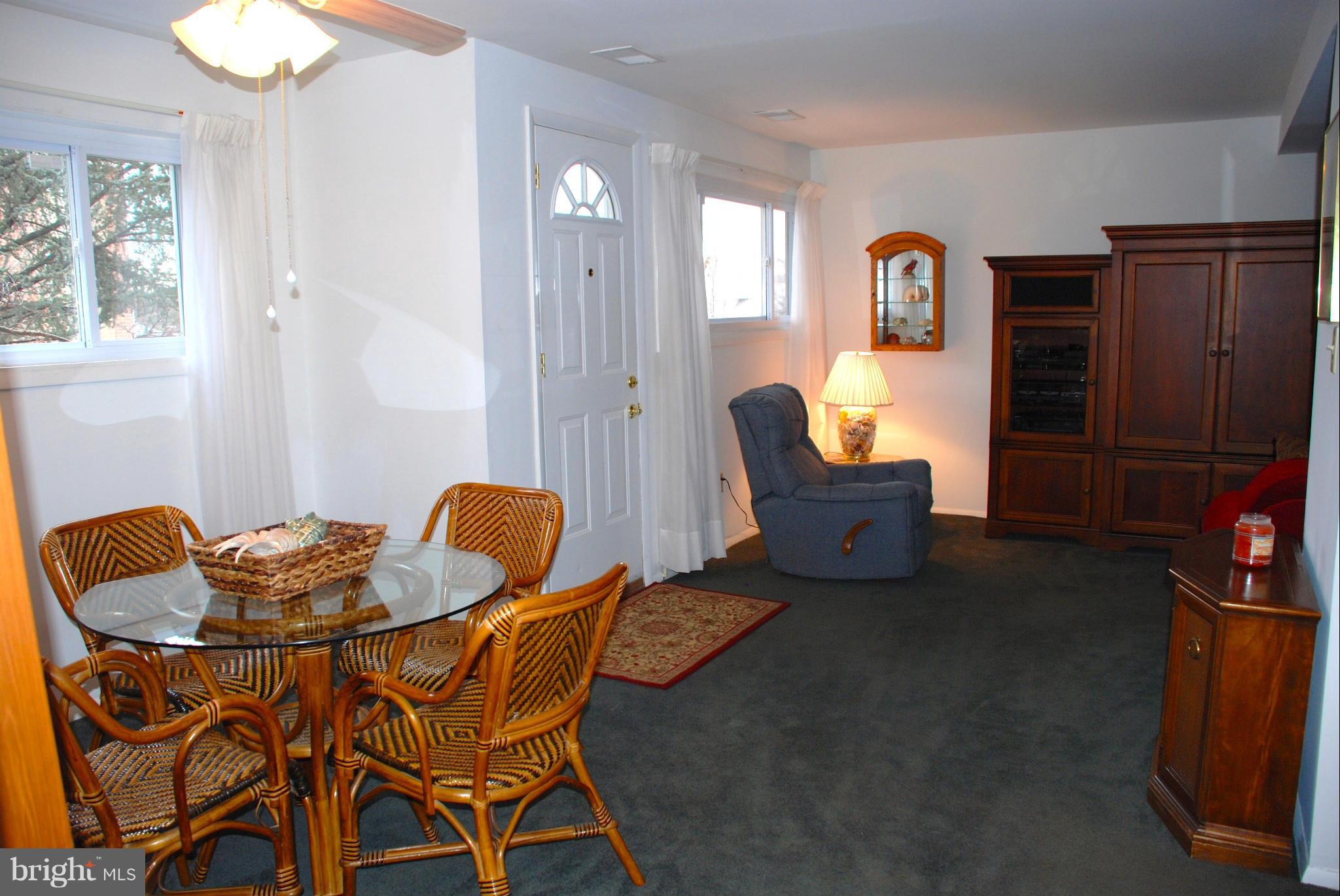 521 Epsom Road, Unit TC Towson, MD 21286 - Photo 9 of 19 Dining Room