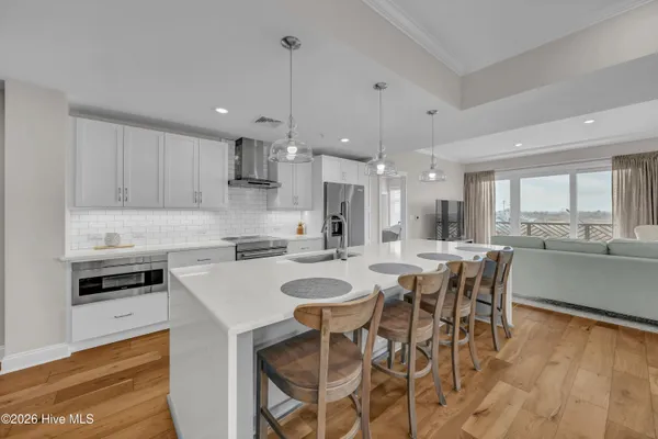 $920,000 | 240 North Water Street, Unit 651, Wilmington, NC 28401