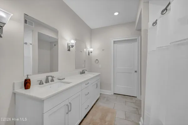 $920,000 | 240 North Water Street, Unit 651, Wilmington, NC 28401