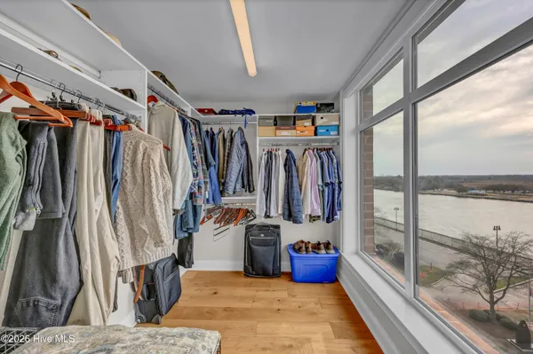 $920,000 | 240 North Water Street, Unit 651, Wilmington, NC 28401