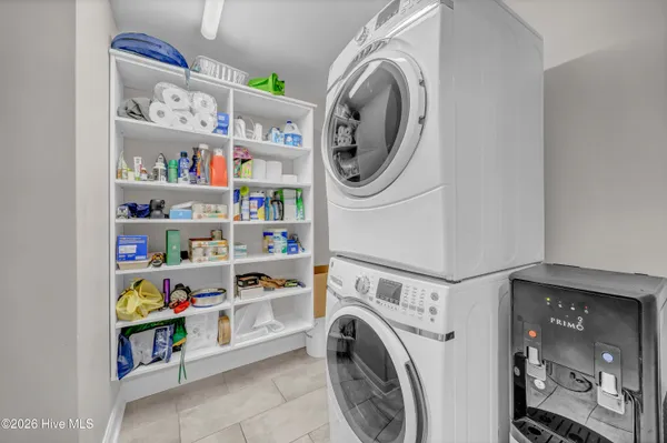 $920,000 | 240 North Water Street, Unit 651, Wilmington, NC 28401