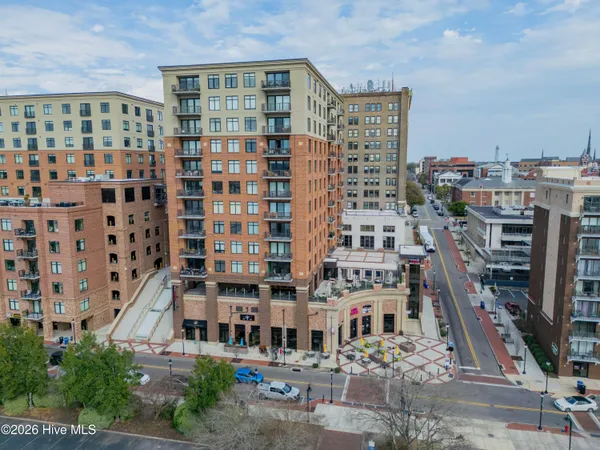 $920,000 | 240 North Water Street, Unit 651, Wilmington, NC 28401