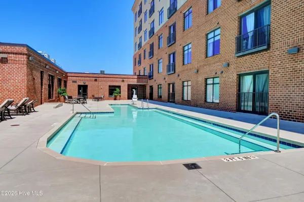 $920,000 | 240 North Water Street, Unit 651, Wilmington, NC 28401