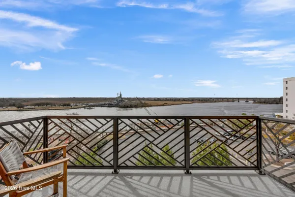 $920,000 | 240 North Water Street, Unit 651, Wilmington, NC 28401