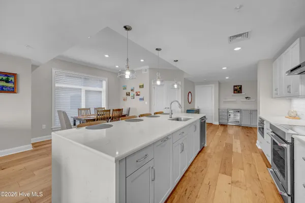 $920,000 | 240 North Water Street, Unit 651, Wilmington, NC 28401