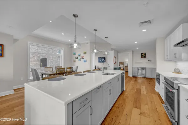 $920,000 | 240 North Water Street, Unit 651, Wilmington, NC 28401