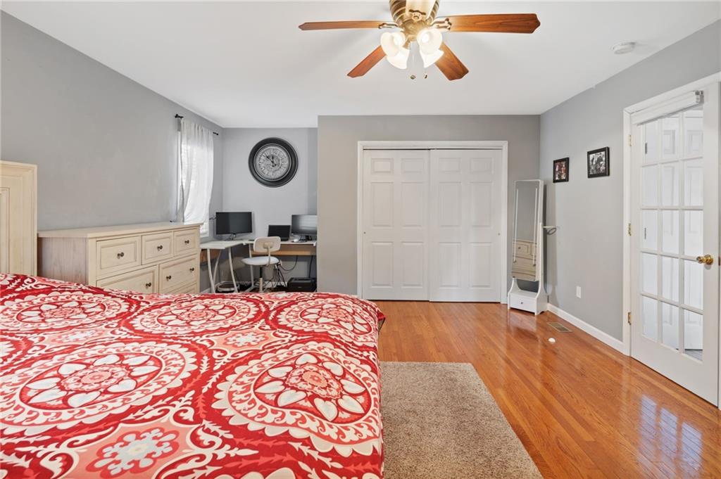 213 East Hampton Road Babylon, NY 11757 - Photo 12 of 30 Gallery Image 12