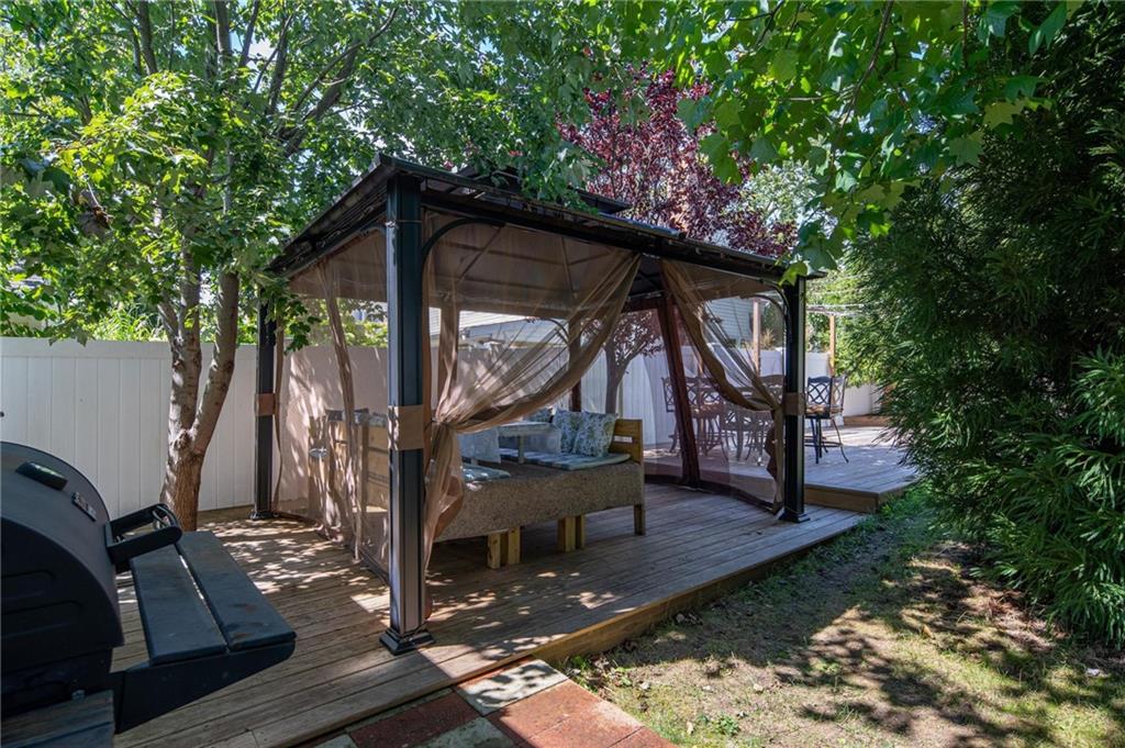 213 East Hampton Road Babylon, NY 11757 - Photo 24 of 30 Gallery Image 24