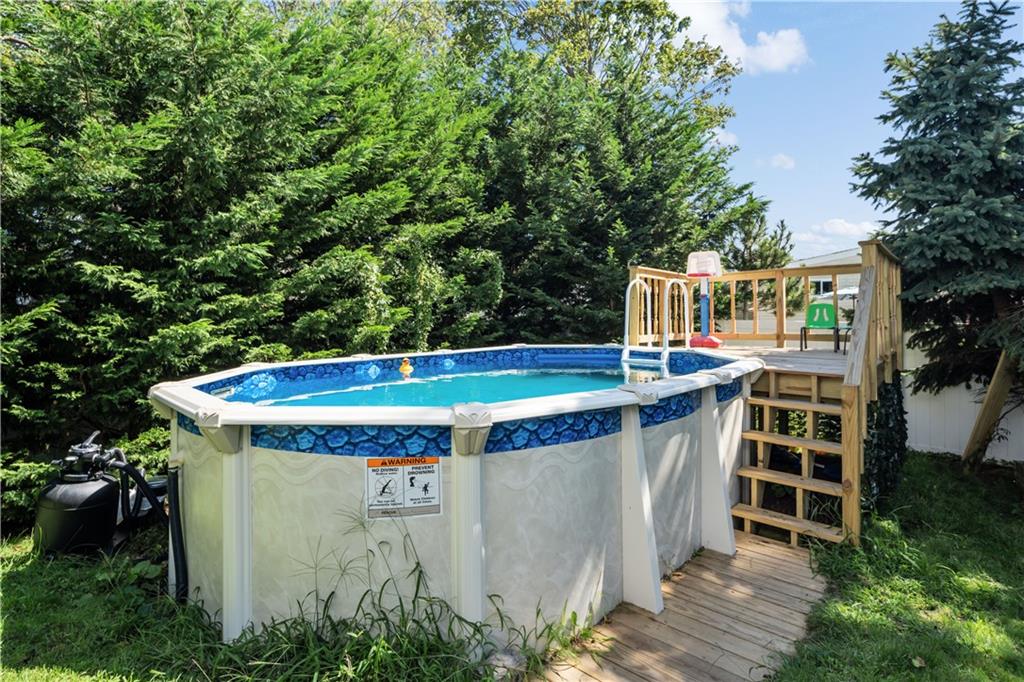 213 East Hampton Road Babylon, NY 11757 - Photo 25 of 30 Gallery Image 25