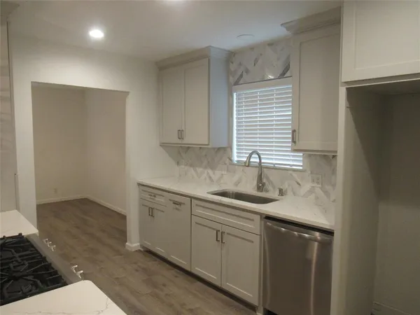 $2,500 | 720 Blanton Drive, Sherman, TX 75092