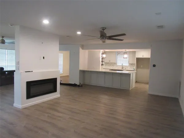 $2,500 | 720 Blanton Drive, Sherman, TX 75092