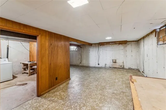 $325,000 | 8712 Conser Street, Overland Park, KS 66212