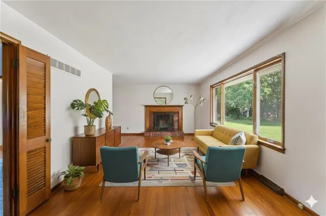 $325,000 | 8712 Conser Street, Overland Park, KS 66212