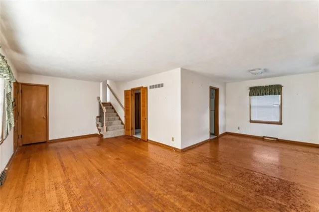 $325,000 | 8712 Conser Street, Overland Park, KS 66212