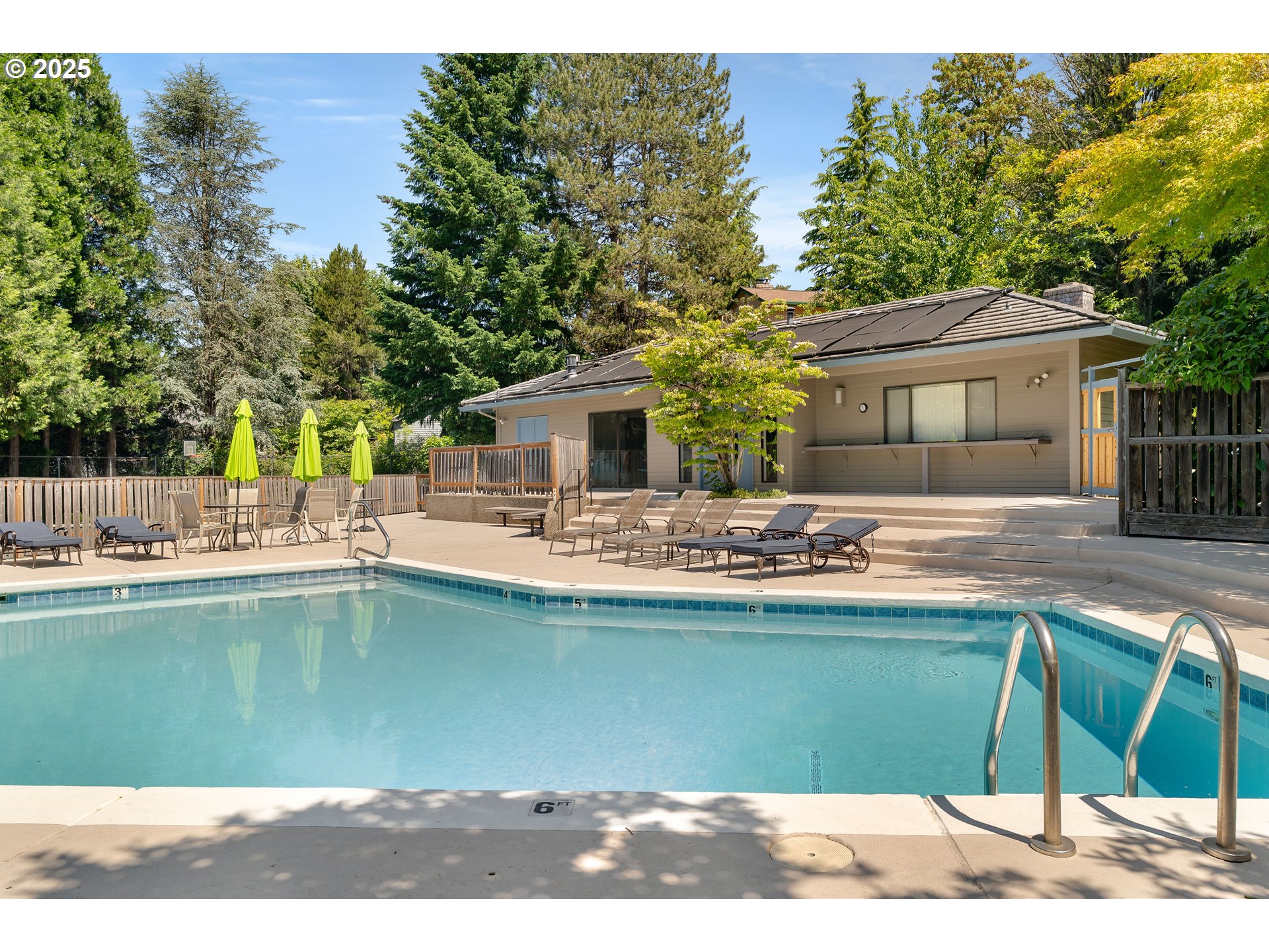 511 Southwest Colony Drive Portland, OR 97219 - Photo 42 of 46 a view of a house with pool