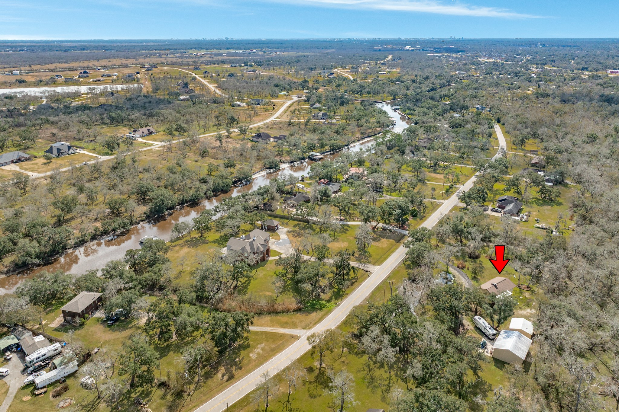 703 County Road 605 Angleton, TX 77515 - Photo 13 of 35 view of city and mountain