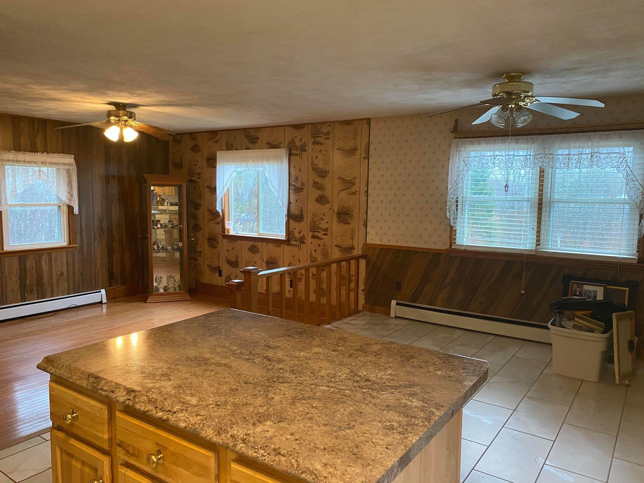 Dining Room & Kitchen