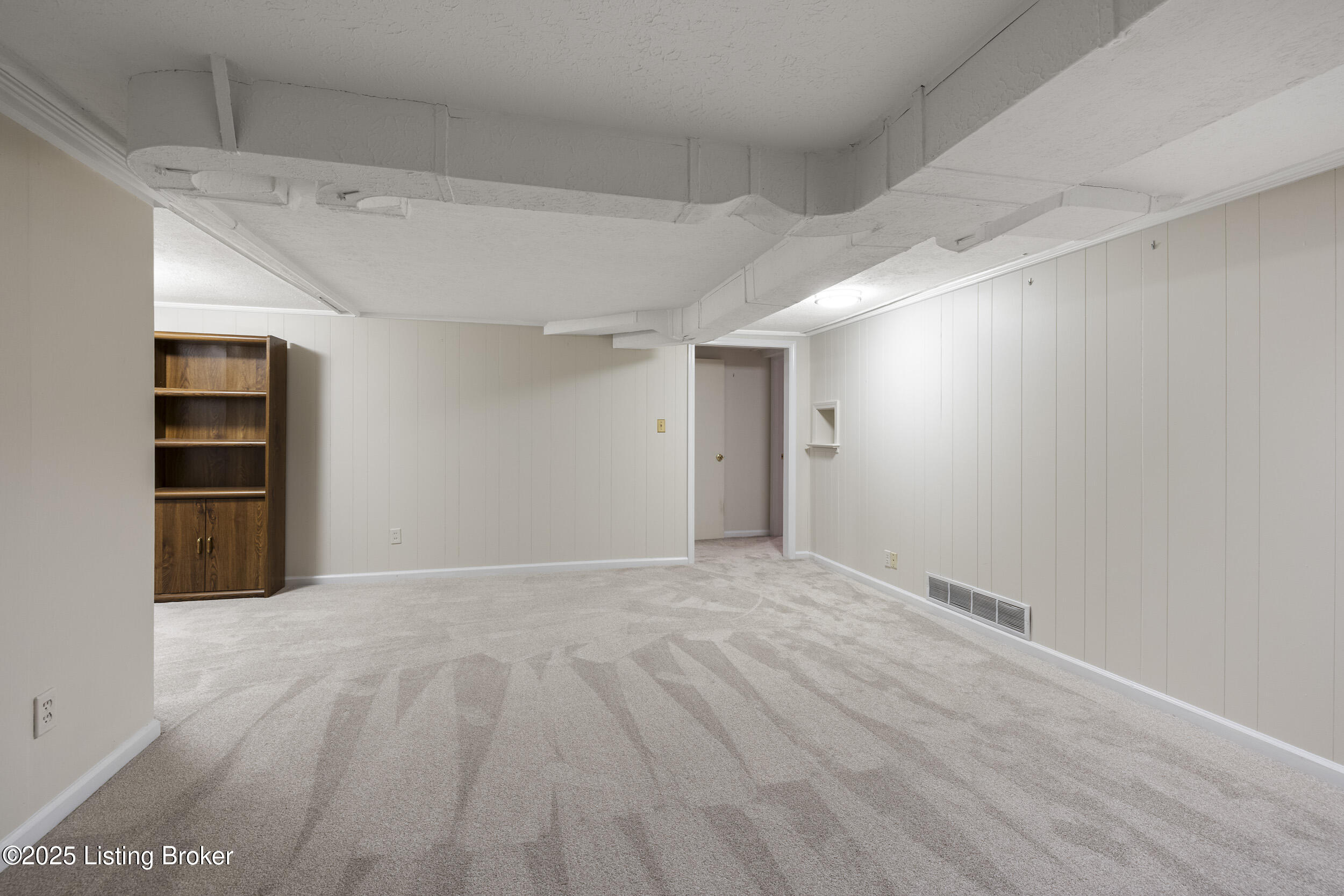 222 Brunswick Road Louisville, KY 40207 - Photo 25 of 40 3U8A7510