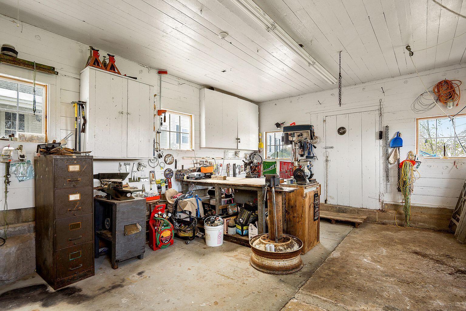 365 Turner Center Road Turner, ME 04282 - Photo 25 of 32 22