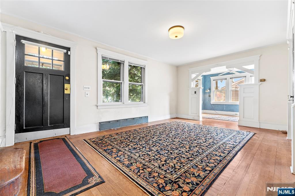 363 Kaplan Avenue Hackensack, NJ 07601 - Photo 2 of 31