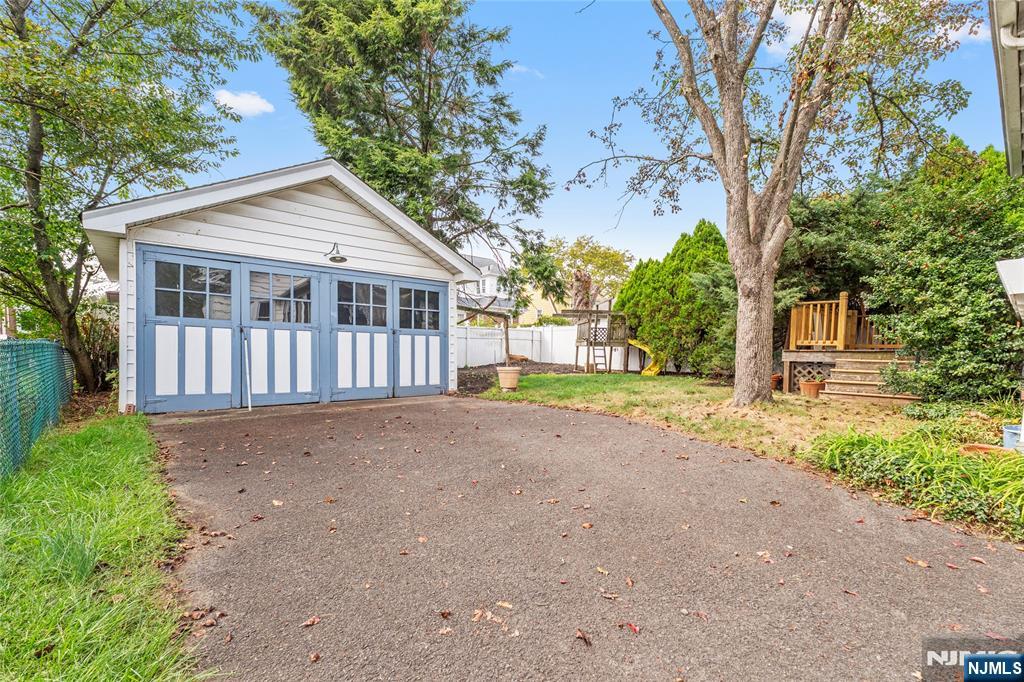 363 Kaplan Avenue Hackensack, NJ 07601 - Photo 22 of 31