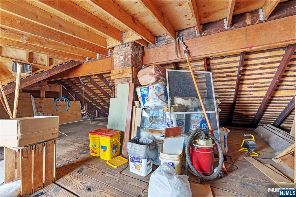 363 Kaplan Avenue Hackensack, NJ 07601 - Photo 27 of 31