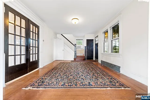 $399,999 | 363 Kaplan Avenue, Hackensack, NJ 07601