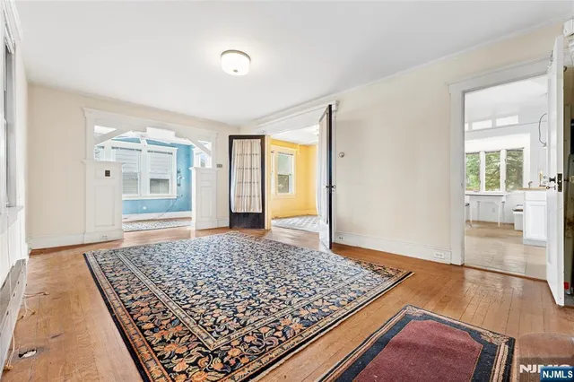 $399,999 | 363 Kaplan Avenue, Hackensack, NJ 07601